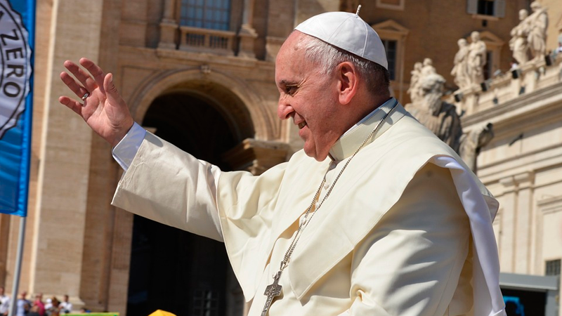 Papa Francisco: a Igreja que sonhamos é adoradora e serva de todos e dos  últimos - Diocese de Itabira - Cel. Fabriciano